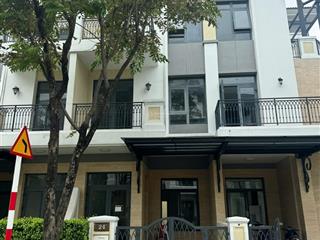 Chính chủ bán nhà phố verosa khang điền 5x17m view công viên thoáng. không đối nhà. gọi 0982 667 ***