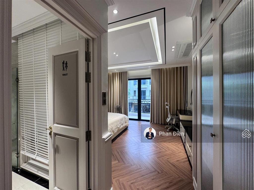 Chính chủ cho thuê nhà the classia khang điền 5x19m. nội thất đầy đủ. nhà đẹp ở ngay.gọi 0982 667 ***