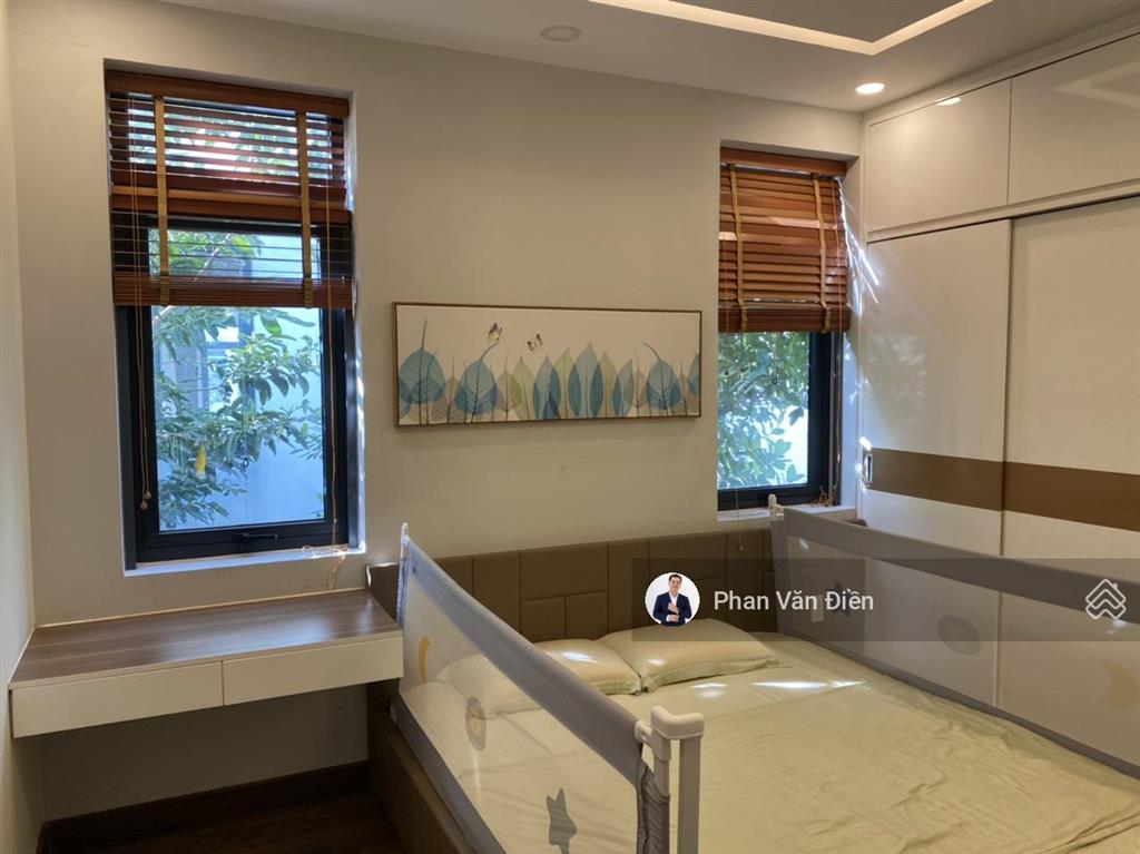 Phan điền bán biệt thự lucasta 175m2 nội thất đầy đủ. đang có hợp đồng thuê 35tr. gọi 0982 667 ***