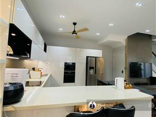 Chính chủ cho thuê biệt thự melosa khang điền 8x18m. nội thất đầy đủ. nhận nhà ngay.gọi 0982 667 ***