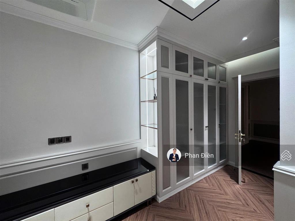 Chính chủ cho thuê nhà phố the classia nội thất cao cấp nhà mới đẹp ở ngay gọi 0982 667 *** phan điền