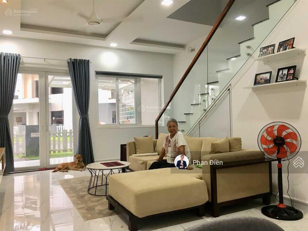 Chính chủ bán nhà phố melosa 5x23m. nội thất đầy đủ. view thoáng 2 mặt tiền. gọi ngay 0982 667 ***