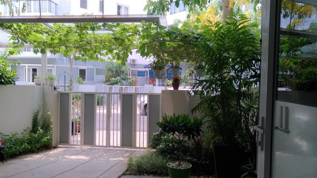 Chính chủ bán nhà phố mega village khang điền diện tích 5x15m. nhà thô, gọi 0982 667 *** phan điền