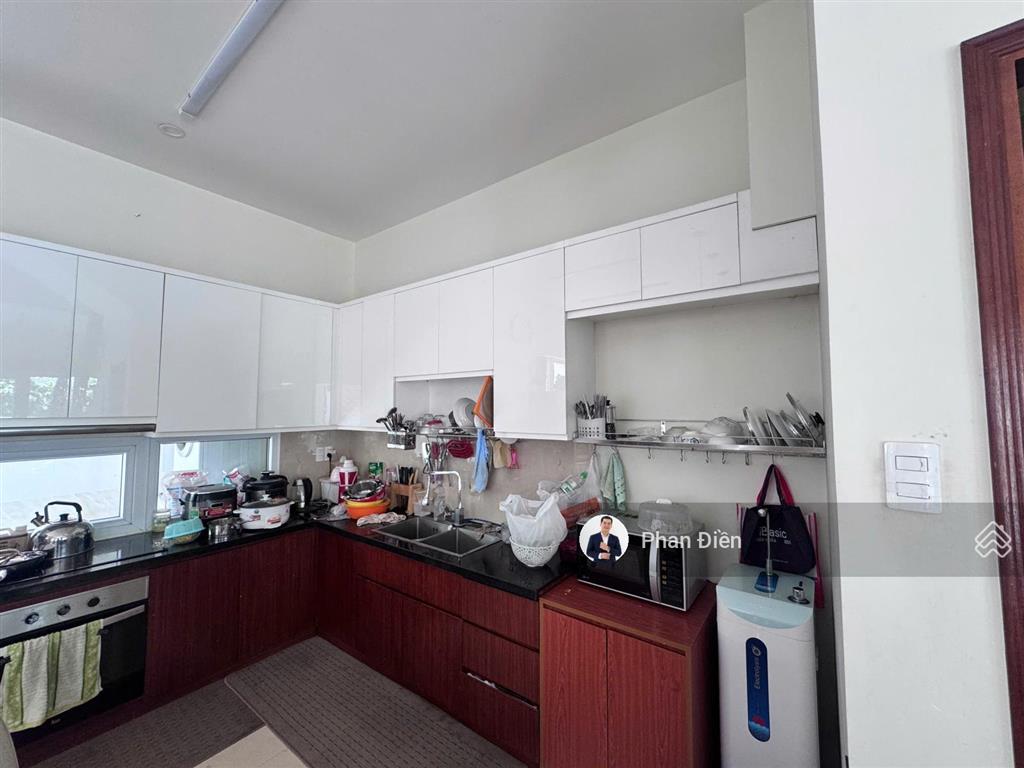 Chính chủ cho thuê biệt thự melosa khang điền 8x18m. nội thất đầy đủ. gọi ngay 0982 667 *** phan điền