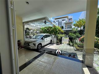 Chính chủ cho thuê biệt thự melosa khang điền 8x18m. nội thất đầy đủ. gọi ngay 0982 667 *** phan điền