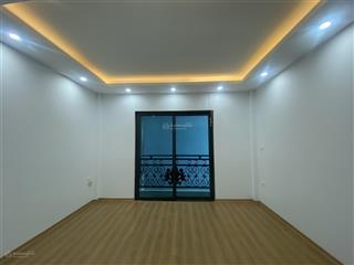 Nhà xuân phương 32m2 hơn 6 tỷ ô tô chạy qua