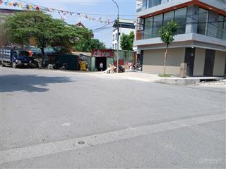 Giá 8.2 tỷ, bán đất dịch vụ trũng trên, cách ga nhổn 1 km, diện tích nhỏ xinh, rất gần đường 24m
