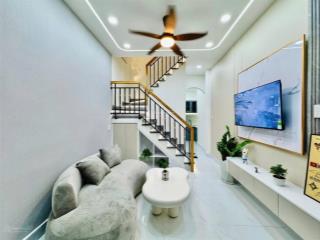 Nhà 1 trệt 1 lầu 2 phòng ngủ đường lê văn khương chỉ 839 triệu