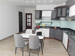 Bán căn hộ 88m2 chính chủ tại sky garden q7