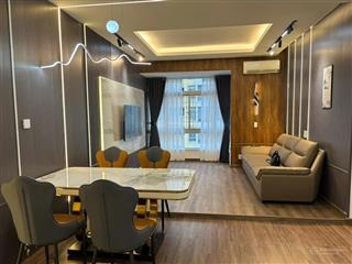 Căn hộ diện tích lớn88m2 , 3pn 2wc , chung cư sky garden , q7