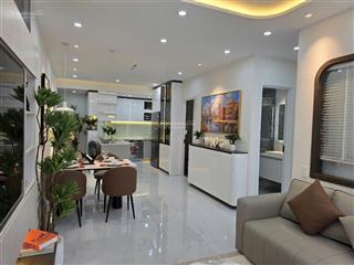 Căn hộ gócnội thất cao cấp , dt 74m2, 3pn 2wc nhà đẹp sky garden, q7