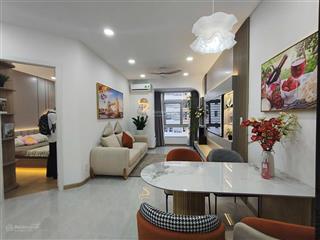 Căn hộ 71m2, 2pn 2wc , tầng cao , nội thất mới 100%, tại chung cư sky garden , q7