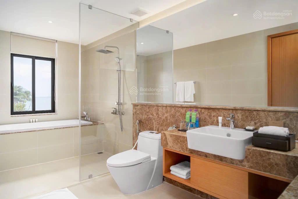 Chính chủ gửi bán căn gần sát biển cam ranh mystery villa, sở hữu lâu dài.  0707 520 *** giang
