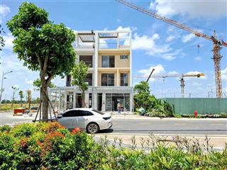 Bán nhà phố ngay mặt tiền đường thông rộng 60m về sài gòn, giá chỉ từ 3ty5, tt 10% đến khi nhận nhà