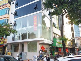 Cho thuê nhà lô góc trung hòa vũ phạm hàm, diện tích 160m, 5 tầng, lô góc mặt tiền 20m