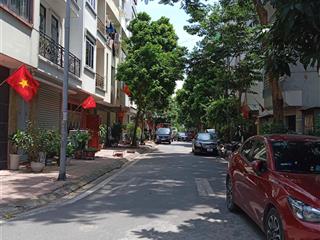 Gia đình thuê nhà riêng mới, ngõ 63 cổ linh, trung tâm thạch bàn, hà nội