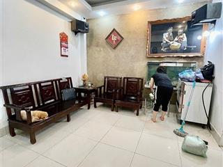 Tây sơn đống đa 30m2 6 tầng 6 tỷ hơn