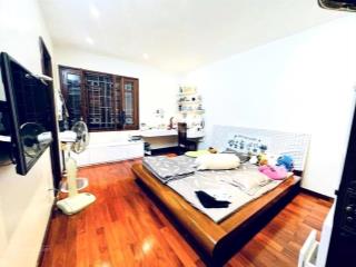 Bán nhà tây hồ  ôtô ngủ trong  ngõ thông kd  dân xây bền đẹp  view thoáng  tiện ích đỉnh