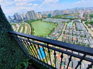 Chính chủ cần bán gấp 5 căn studio trong tuần dt 30m2 sẵn sổ, đang cho thuê 9tr, view hồ, có tl