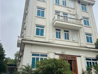 Bán tòa nhà 5 tầng  36 phòng  sổ đỏ chính chủ trung tâm sóc sơn, hà nội  giá 32 tỷ