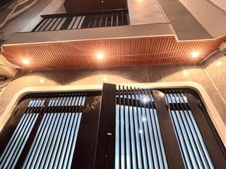 Bán nhà dòng tiền nguyễn khánh toàn, cầu giấy 10 phòng kk full nội thất, 46.8m2x6tầng, sđcc, 11 tỷ