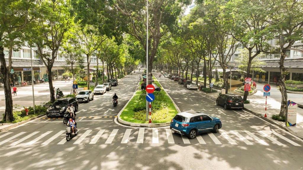 Shophouse celadon city 535.5m2 trục đại lộ 62m. hđ thuê 5 năm mua trực tiếp cđt ,kinh doanh sầm uất