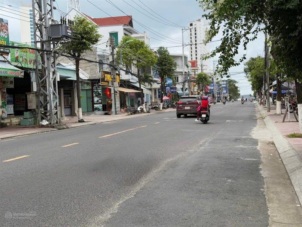 Bán đất 2 mặt tiền kinh doanh đường điện biên phủ  vĩnh hòa  phường bắc nha trang.