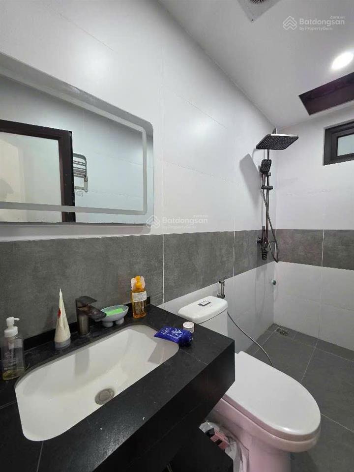 Bán nhà phố ngô quyền  lô lóc  10m ra ôtô  hàng xóm kđt văn khê  nhà mới full nội thất  45.5m2