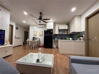 Bán chung cư 89 phùng hưng 3,9 tỷ, 70m2, 2pn, 2wc, đầy đủ nội thất view thoáng