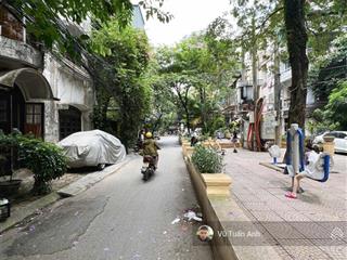 Nguyên hồng  phân lô đẳng cấp  vỉa hè  ô tô đỗ ngày đêm  7 tầng thang máy  kinh doanh sầm uất