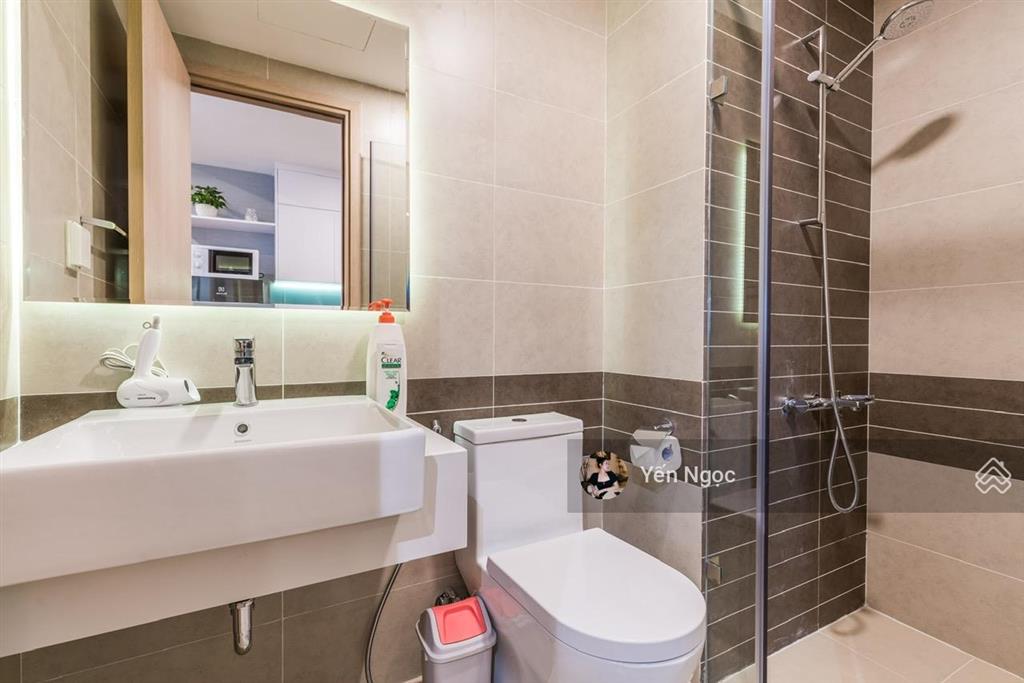 Bán căn officetel river gate, giá siêu hời chỉ với 2.78 tỷ, 26m2 tại bến vân đồn, q4, hcm