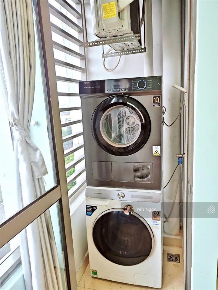 Bán căn officetel chung cư river gate, 4 tỷ, 46,4m2, giá ưu đãi đẹp, nhiều tiện ích