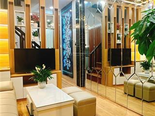Nhà trần quốc vượng  mặt ngõ  3 mặt thoáng