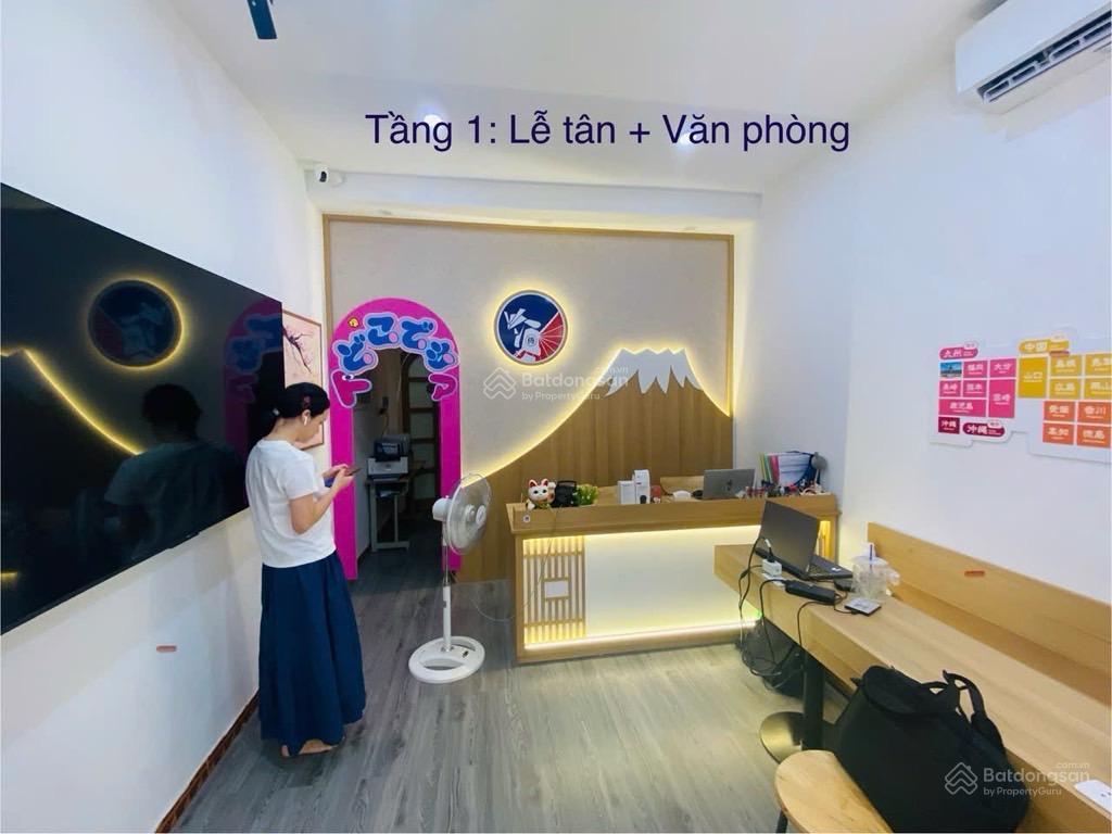Phân lô trần quốc hoàn kinh doanh dòng tiền ổn, ở và cho thuê quá hợp lý 40m2 x 6 tầng