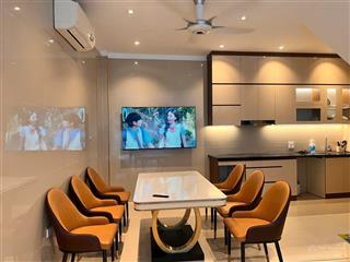 Thạch bàn  nguyên căn 60m25 tầng  gara  full đồ xịn  16tr