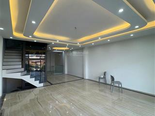 Khu phân lô thượng thanh  nguyên căn 90m2 5 tầng  thang máy  mới xây
