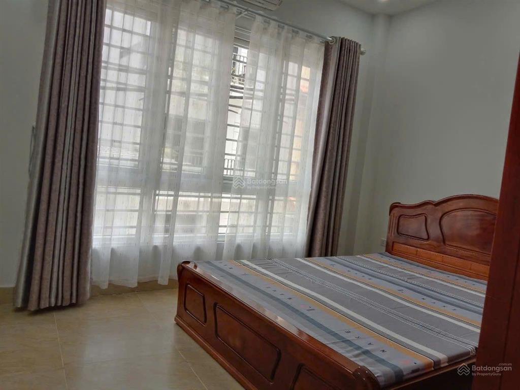 Ngọc thụy  nguyên căn sạch đẹp  5 ngủ  full đồ  15tr/th