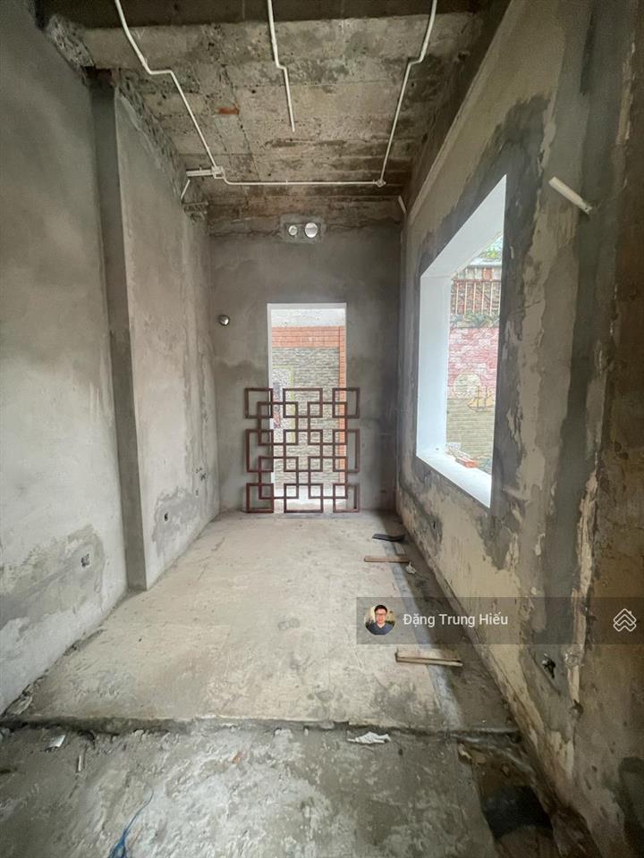 Choáng váng!!! biệt thự mặt  hồ nam an khánh  view hồ điều hòa, giá chỉ 135tr/m  sổ đẹp