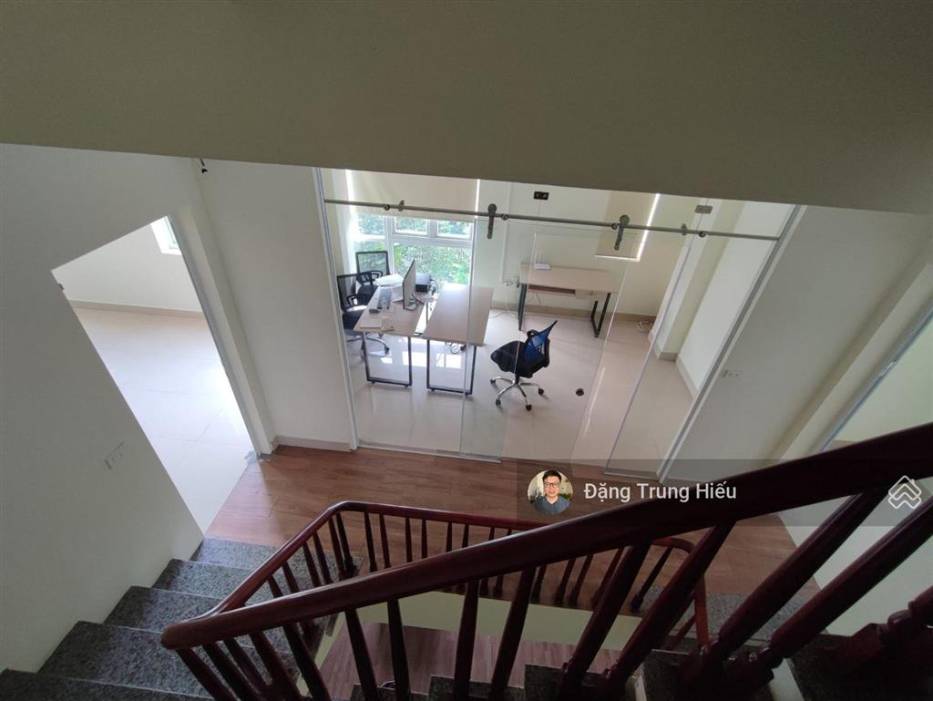 Mặt phố kđt tasco  90m2  2 mặt tiền 6m  view cv  vỉa hè 8m ô chờ thang máy  kd, giữ tiền đỉnh