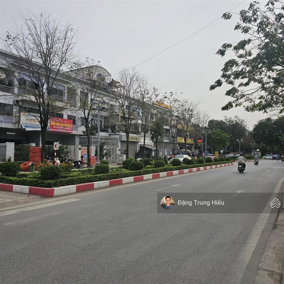 Mặt phố kđt tasco  90m2  2 mặt tiền 6m  view cv  vỉa hè 8m ô chờ thang máy  kd, giữ tiền đỉnh