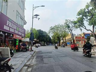 Biệt thự siêu khủng ,hốt kim cương chủ bán đi nước ngoài với con,thang máy . phố bằng liệt với di