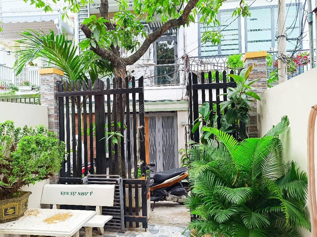 Nhà đẹp huỳnh tấn phát, hxh, pbình thuận q7 giá 6.6 tỷ