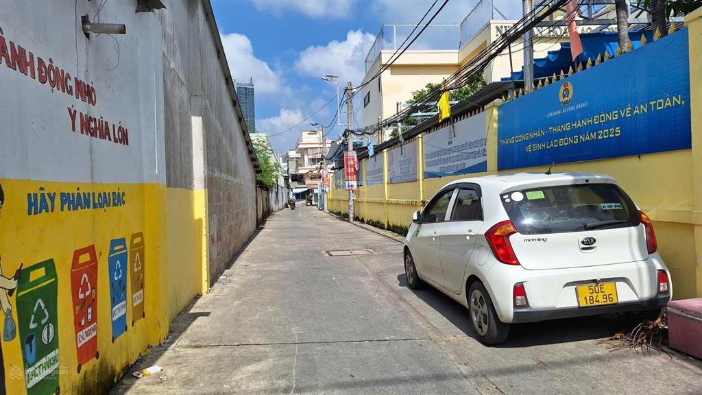 Nhà đẹp huỳnh tấn phát, hxh, pbình thuận q7 giá 6.6 tỷ