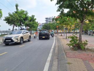 Nhà 4 tầng mới có sân thượng  trần xuân soạn q7 giá 4.5 tỷ tl