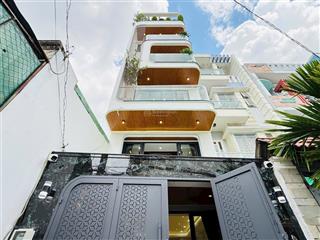 Bán siêu phẩm ngay emart 2 nhà đẹp, có thang máy