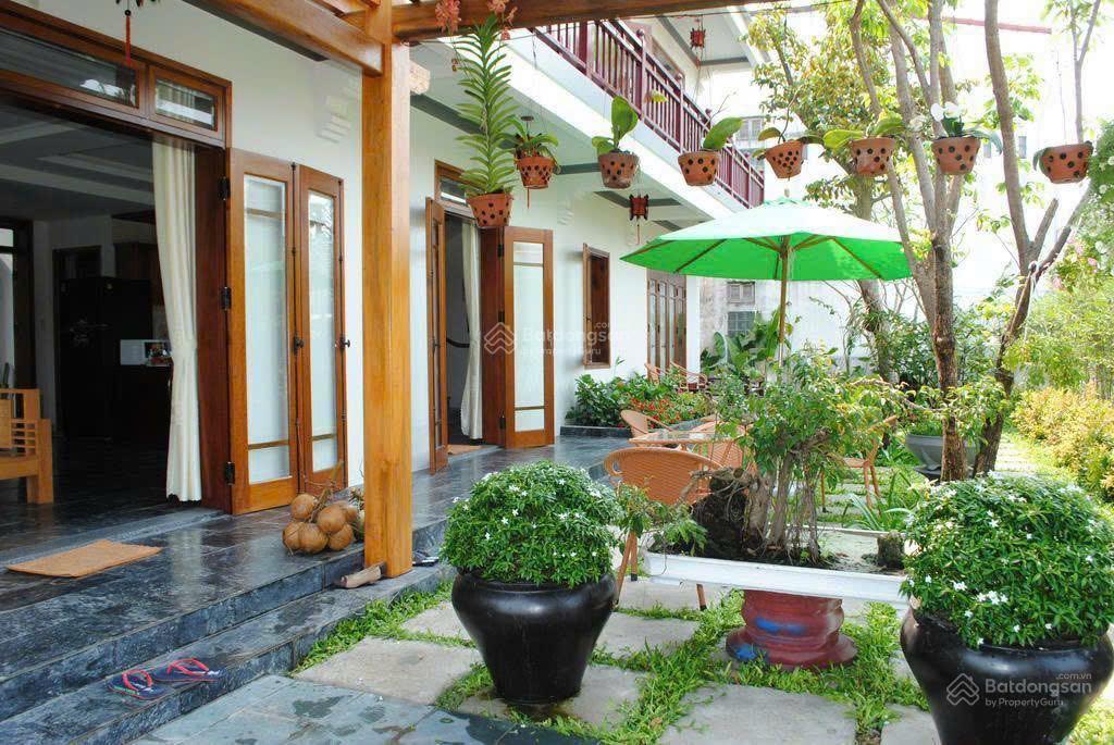 Villa view sông  view làng rau trà quế  gần phố cổ hội an  dt 924m2  dòng tiền ổn định