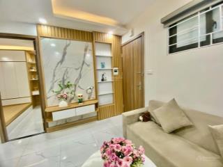 Bán ccmn giá rẻ mới tinh ô tô đỗ sau royal city