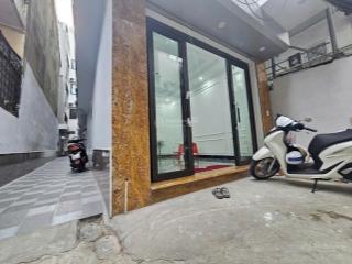 43m2*5t, phân lô gv đh kinh tế  quốc dân, p. lê thanh nghị  hbt, thang máy, 0985 818 ***