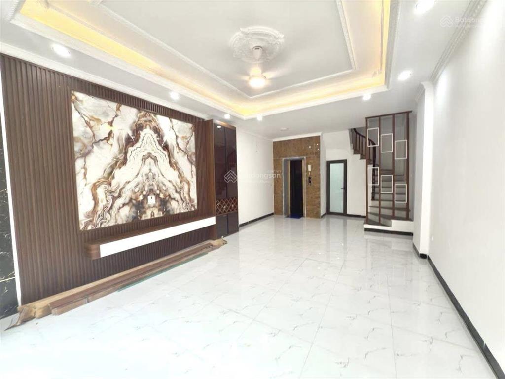 40 m2*5t*11.95 tỷ dương văn bé, vĩnh hưng, ô tô, kd,thang máy, 0985 818 ***.