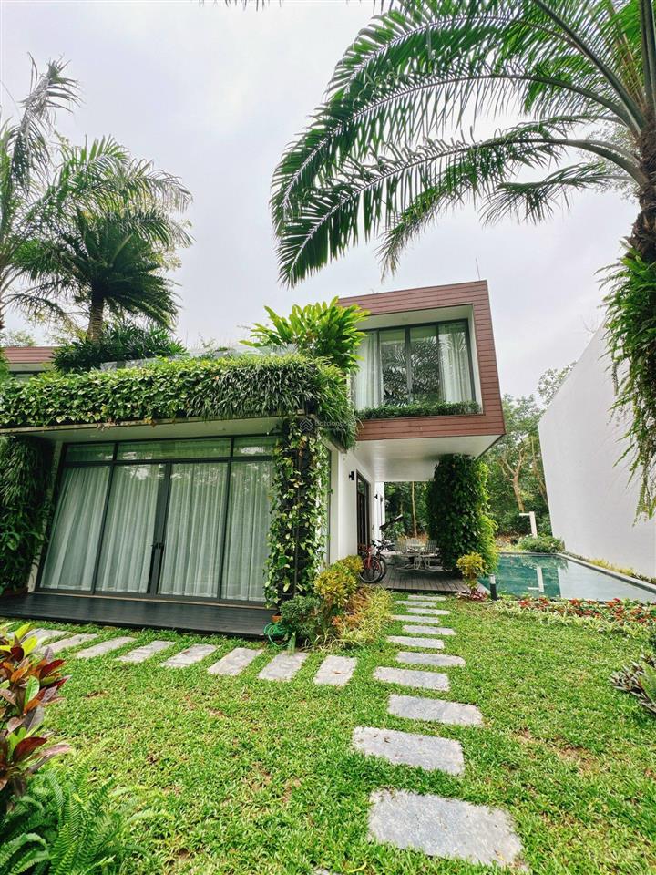 Villa hoàng oanh 377m2 vị trí trung tâm flamingo resort, bể bơi lớn, 3 pn + phòng xông hơi riêng tư